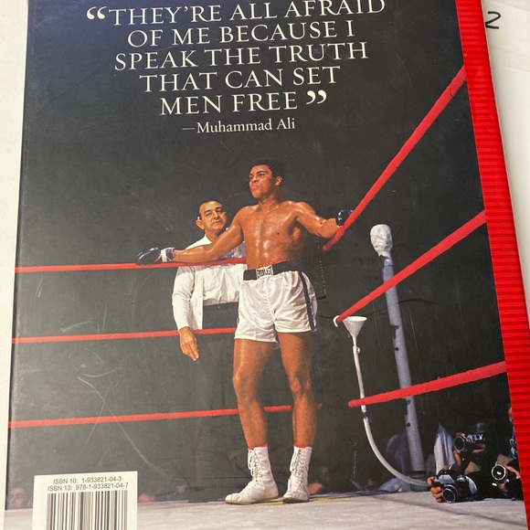 Sports Illustrated Muhammad Ali: the Tribute by Sports Illustrated Ed 10-30400 - Picture 7 of 7